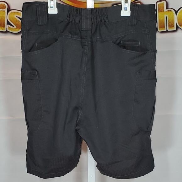 Men’s Grey Cargo Shorts – Multi Pocket Utility Outdoor Workwear Size Large - Picture 2 of 3